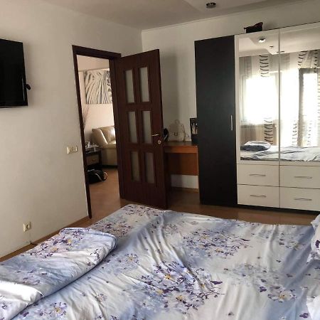 Apartament Apartman Râmnicu Vâlcea Kültér fotó